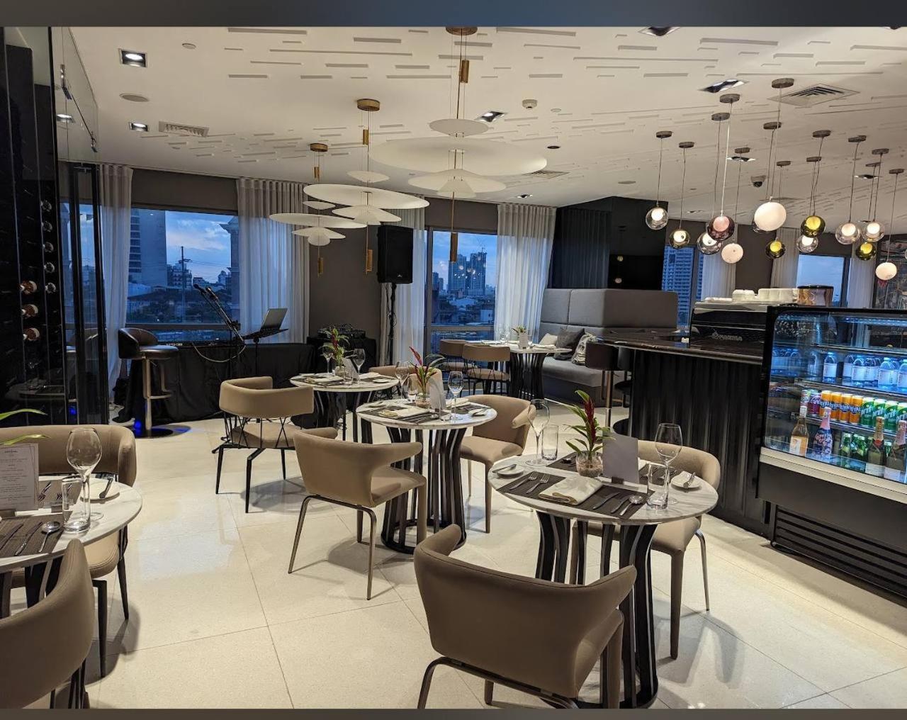 Acqua Private Residences - Iguazu Tower, Mandaluyong - Makati Luaran gambar